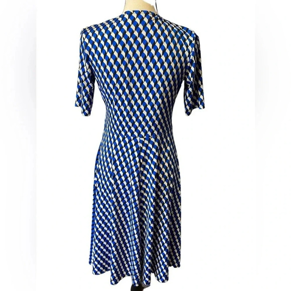 🌺 Clues New York collections geometric pattern dress 🌺 - Picture 4 of 6